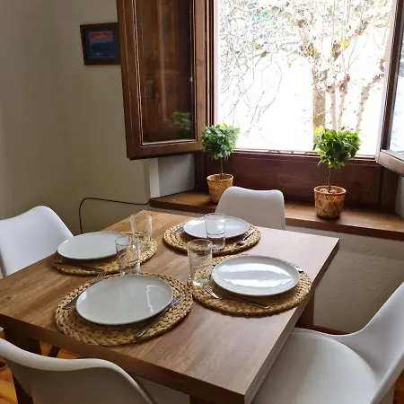Espectacular Apartamento Reformado En Edificio Historico, Con Wifi Canfranc Exterior photo